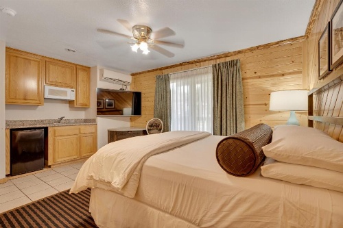 3 Peaks Resort & Beach Club image 35